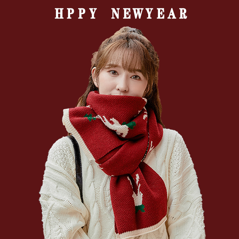 Christmas Deer Knitted Scarf Female Red Thick Warm Bib Student Long Gift Green Christmas Bib Application Scenario