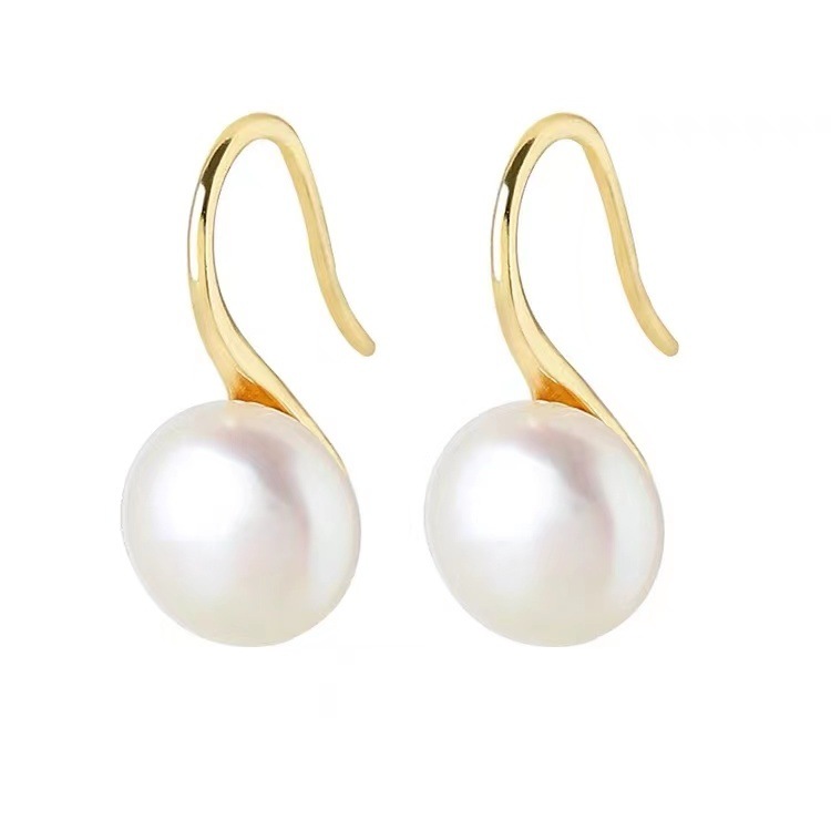 Titch New Tiktok Boom French Retro Natural Pearl Earrings Female Sterling Silver Temperament Light Luxury Network Red Earrings Item Picture