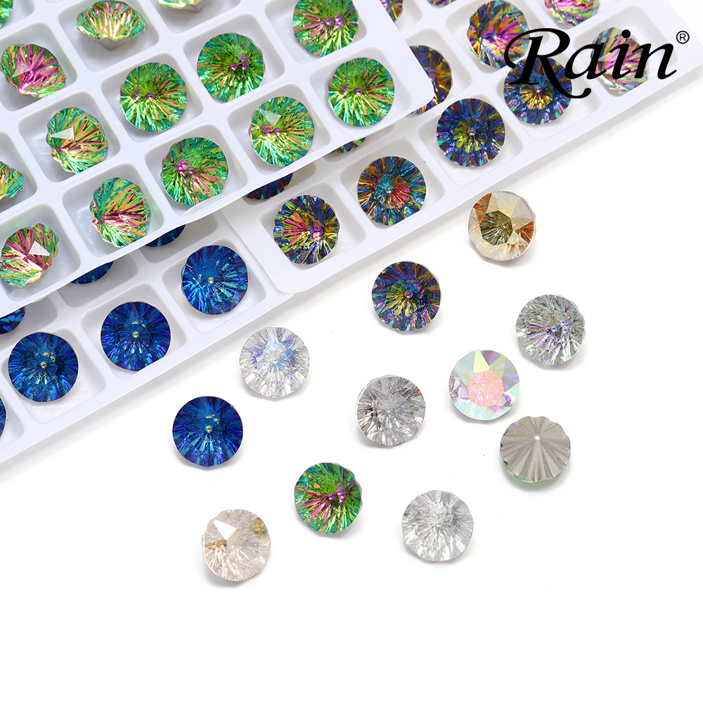 Wholesale of new simple DIY jewelry accessories from the manufacturer, including silver-plated pointed-bottom glass diamonds with gemstones