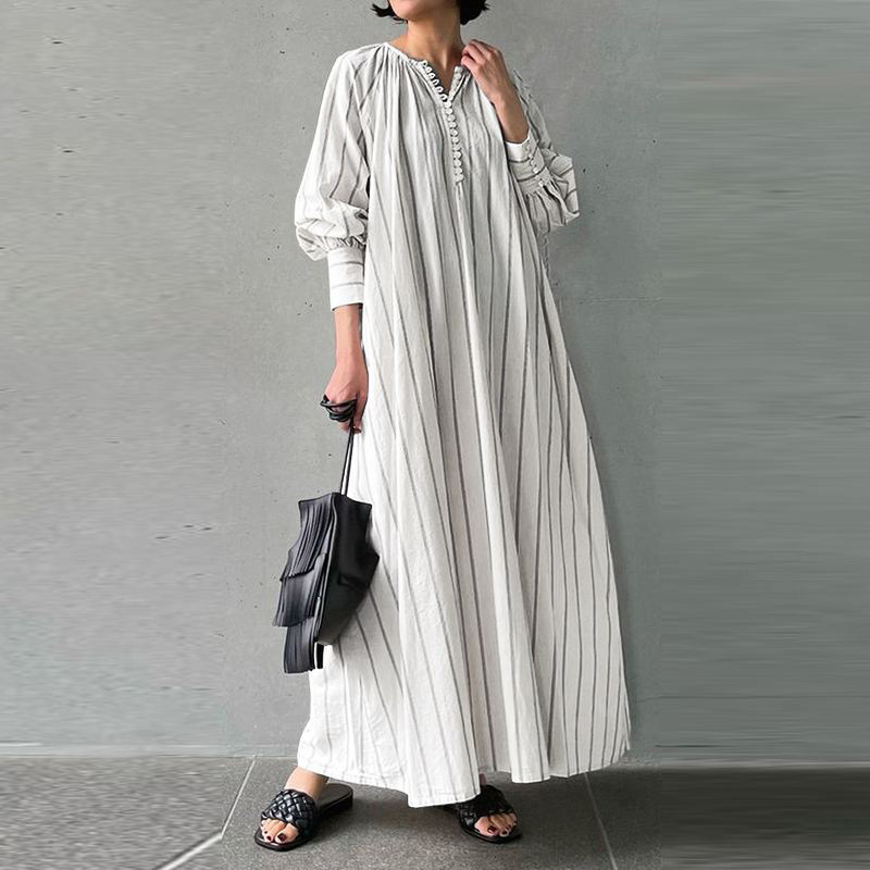 Amazon cross-border plus-size women's clothing in stock 2025 striped round-neck long-sleeved simple loose long pull-over dress details Picture