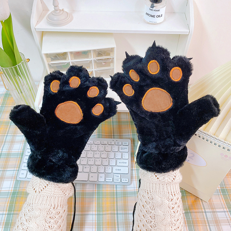 The winter version of the cute Korean student's plush and thickened cartoon cycling bear paw warm full-finger glove girl in winter Application Scenario