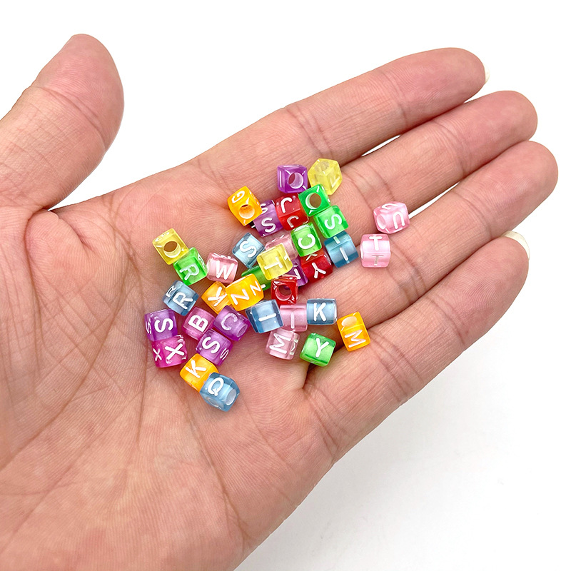 6mm acrylic square 26-letter bead diy jewelry accessories, educational bracelet beads in stock for wholesale Application Scenario