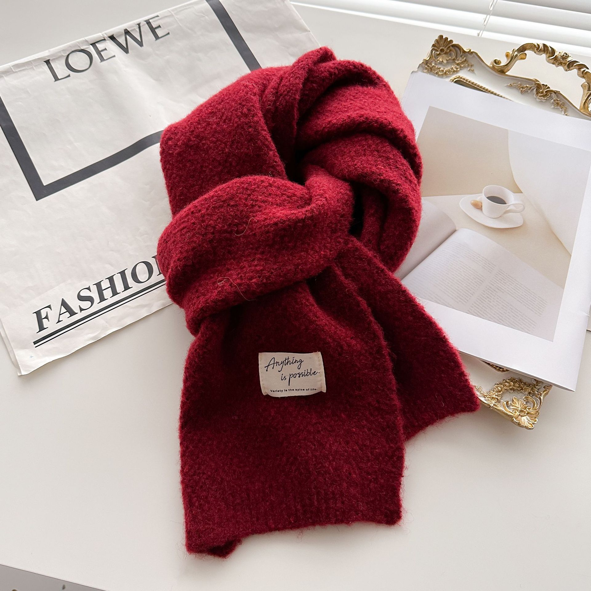 2024 New retro red Wool Scarf: Women's autumn and winter Korean-style warm knitted scarf, creating a cozy atmosphere
