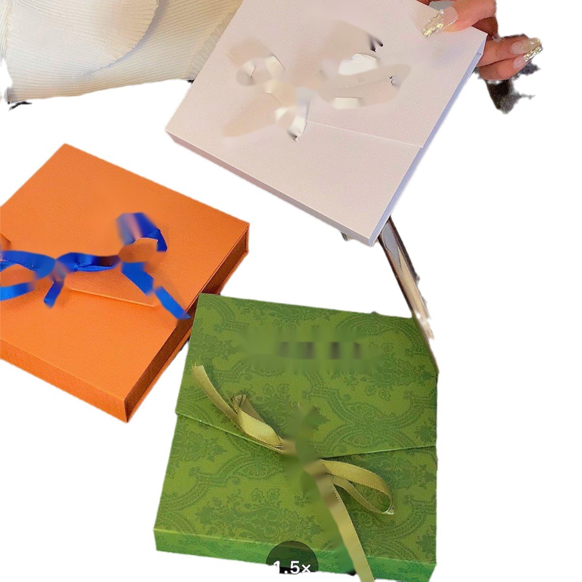 Cross-border foreign trade white box D Family Green Box G Family Orange Box Donkey Family Seven-day one-week Stud Gift Box Valentine's Day Qixi Festival Stud Item Picture