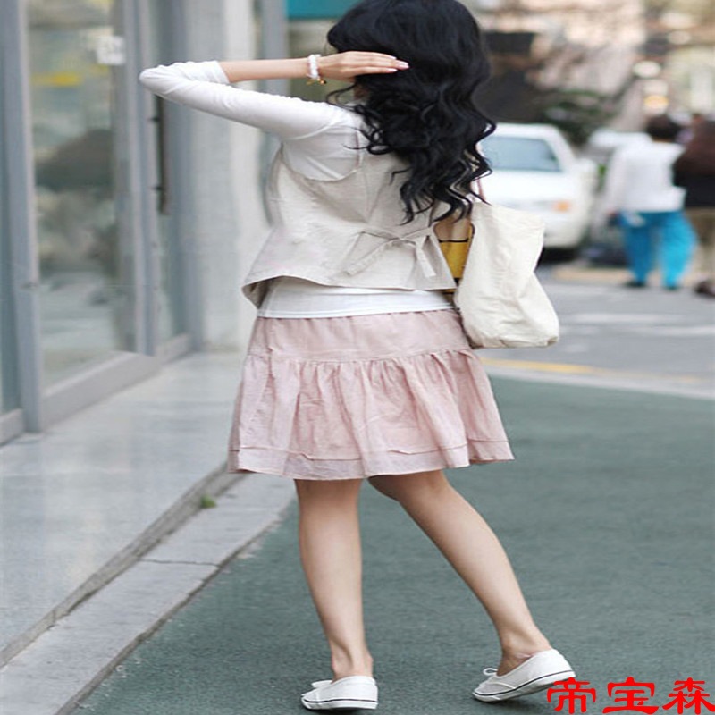 Spring And Autumn New Women's Suit Small Vest Korean Version All Fit Black College Large Size Work Casual Fashion Item Picture