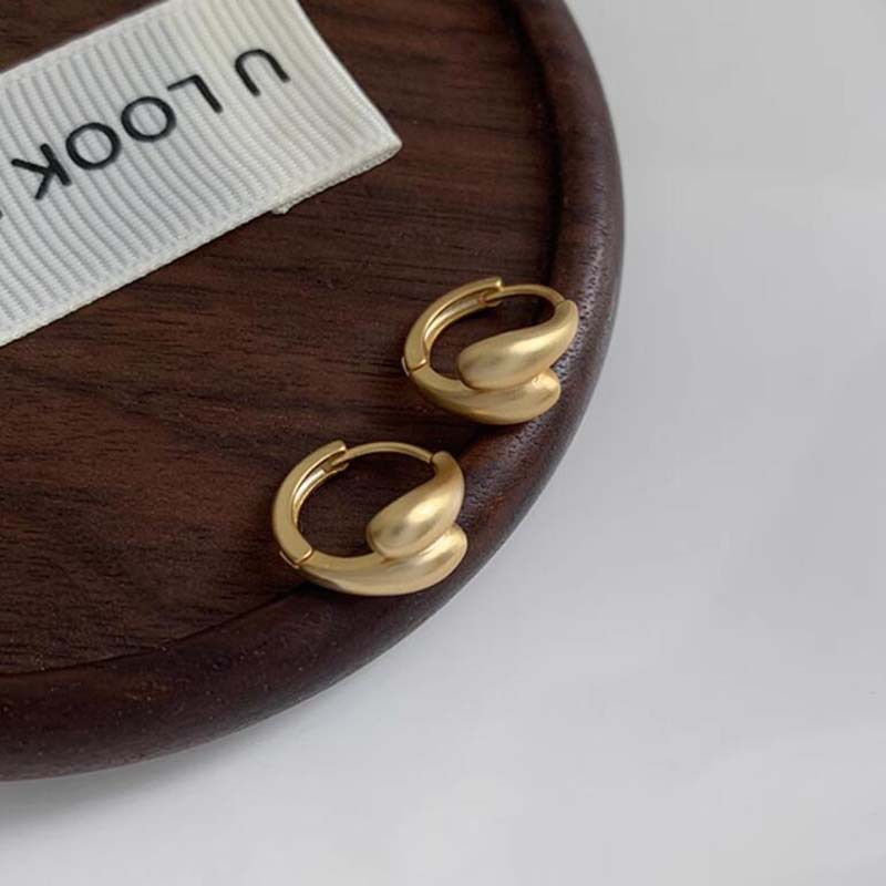 High-end matte, exquisite and small ear rings, ear buckles, unique earrings, new trendy and best-selling earrings and stud earrings in 2024 Specification image