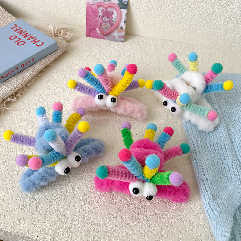 Colorful twisty stick, big eye, plush grab clip, back of the head, high-end updo, shark clip, funny hairpin headwear wholesale details Picture