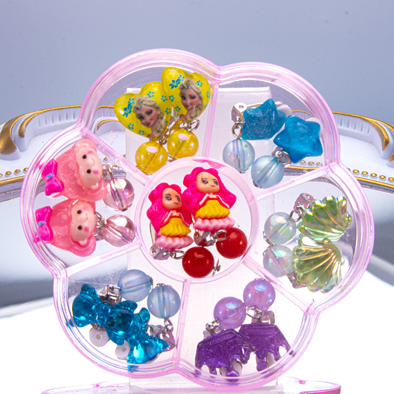 儿童耳饰实物图