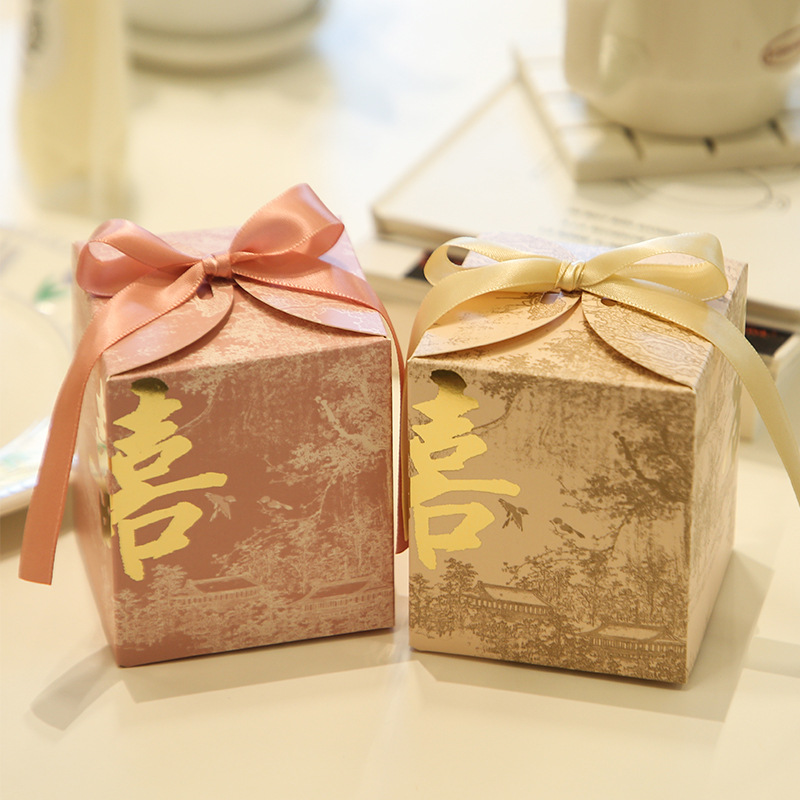 Hot-selling original innovative Chinese-style wedding gift with a high-end feel and a traditional Chinese style, featuring ink-wash painting wedding candies in empty boxes