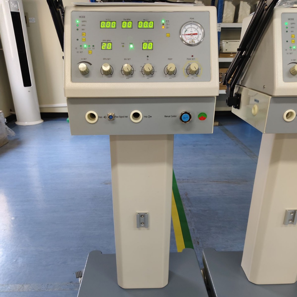 Exclusive export supply of PA-500 ventilators, LED screens, ICU emergency ventilators, hospital mobile trolley ventilators Specification image