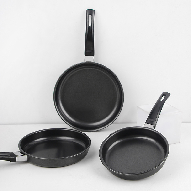 Frying Egg Pan Non-Stick Pan Small Fine Iron Frying Pan Roast Home No Oil Cooker Cooker Set Pan Wholesale Item Picture