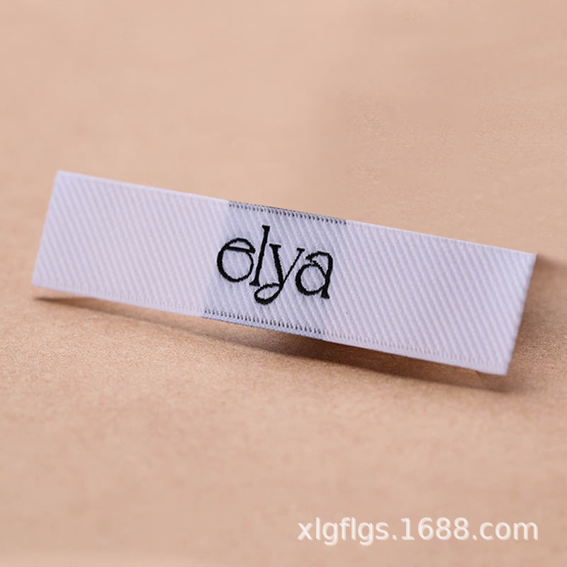 Clothing collar label design, men's and women's clothing woven labels, high-end new brand marks, factory high-density trendy brand trademark labels Application Scenario