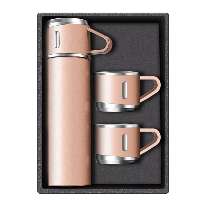 保温杯/水杯/咖啡杯保温杯/儿童保温杯/纯钛保温杯白底实物图