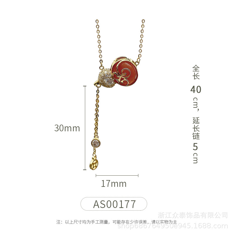 South Red series Sichuan Daliangshan south red necklace clavicle chain inlaid with zirconium retro atmosphere high-grade sense pendant collar Item Picture