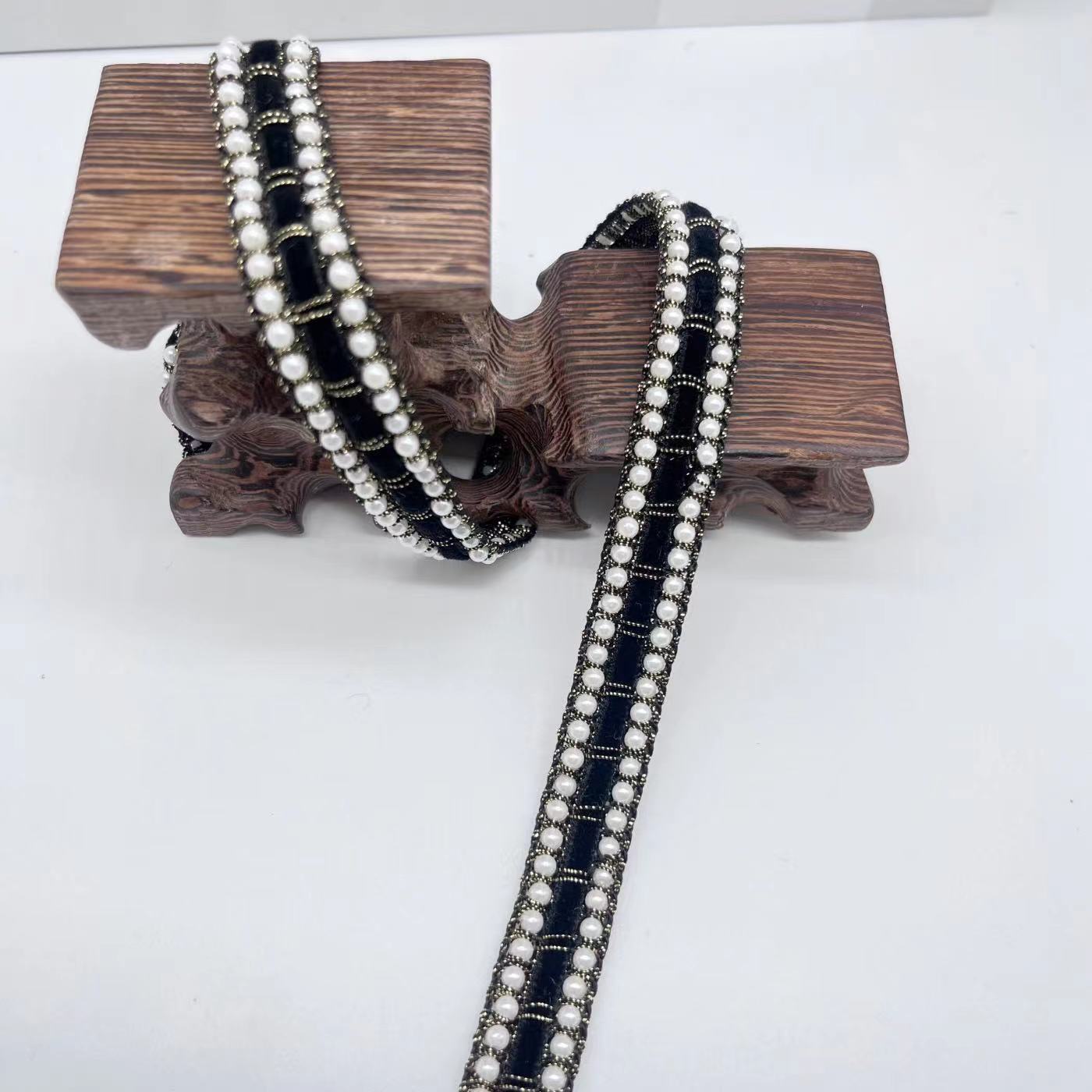 Autumn And Winter Collar Cuff Decorative Accessories Small Fragrance Accessories Shoes And Hats Pearl Velvet With Lace Webbing Item Picture