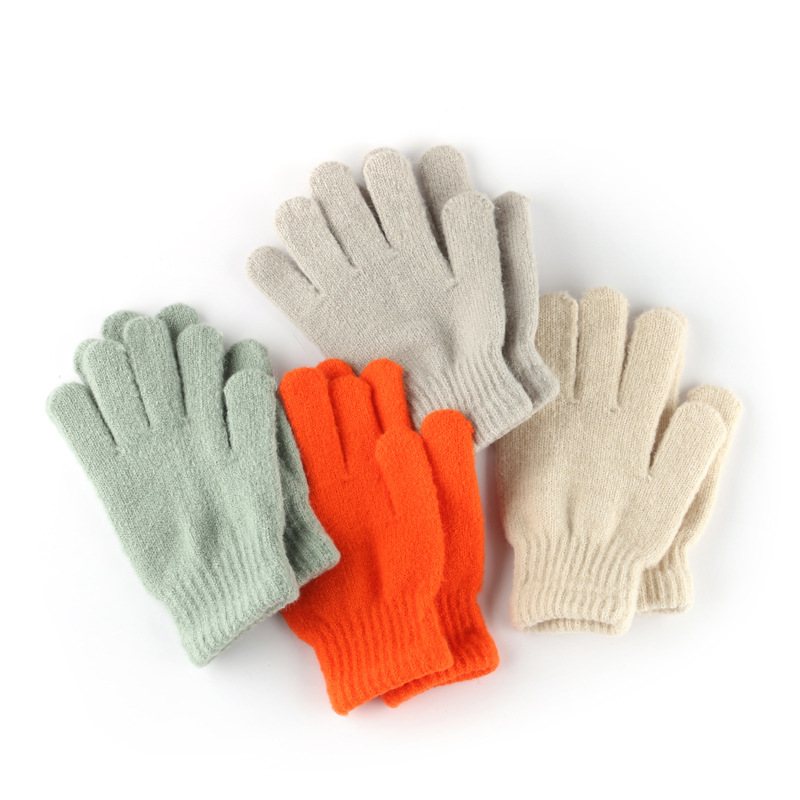 Autumn and winter girls' Korean-style warm and hand-protecting knitted gloves, outdoor cycling cold-proof solid color five-finger student gloves Specification image