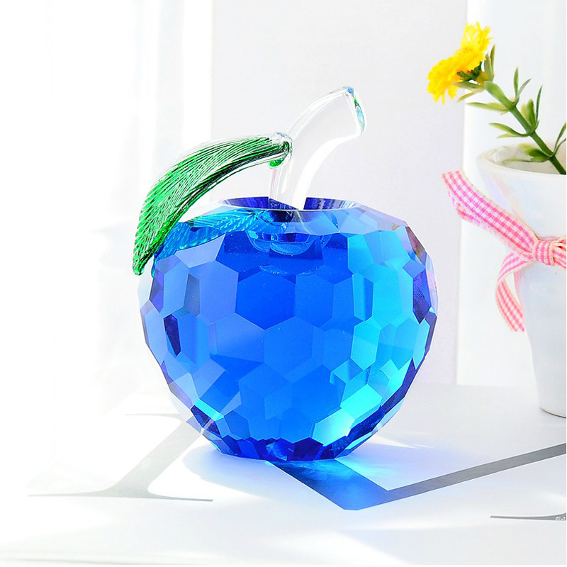 Manufacturers Wholesale Color Crystal Apple Decoration Birthday Christmas Gift Souvenirs Gift Home Decoration Creative Products Xiangyu Crystal Application Scenario