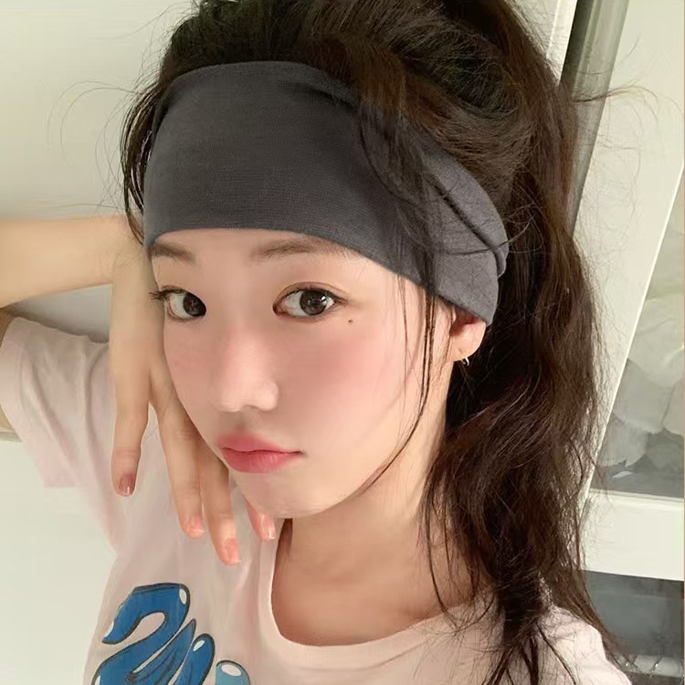 minji Kim Min Chi's same style knitted hair band, versatile fitness hair band, simple hair rope, sports elastic headband for women Specification image