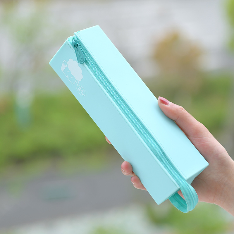 Wholesale customized pen cases, large-capacity storage silicone stationery bags for both men and women, multi-functional and easy-to-clean silicone pen cases details Picture