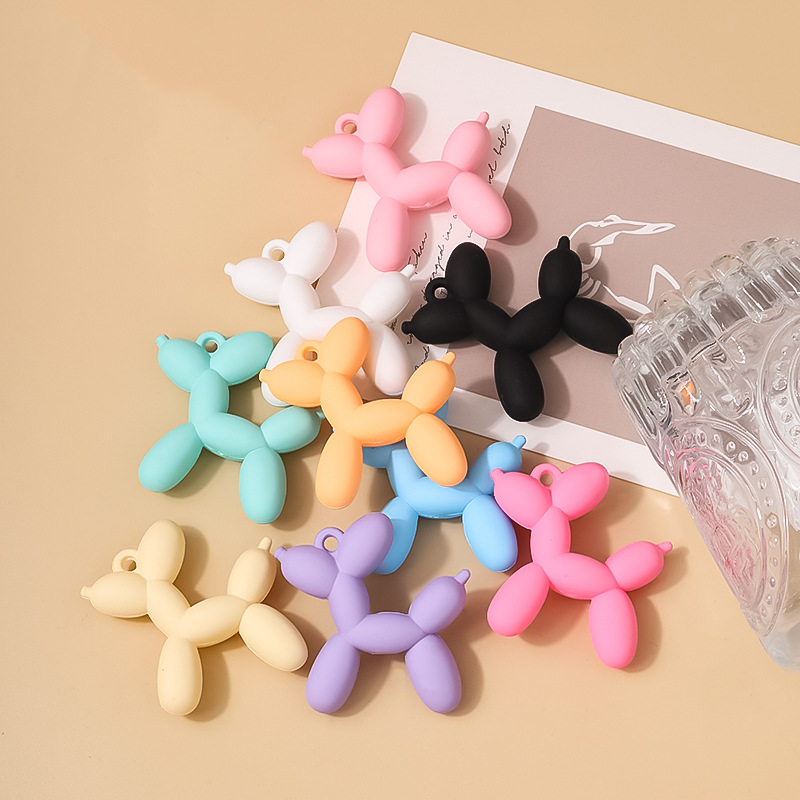 Trendy and simple rubber paint, colorful acrylic balloon dog DIY accessory pendant necklace Specification image