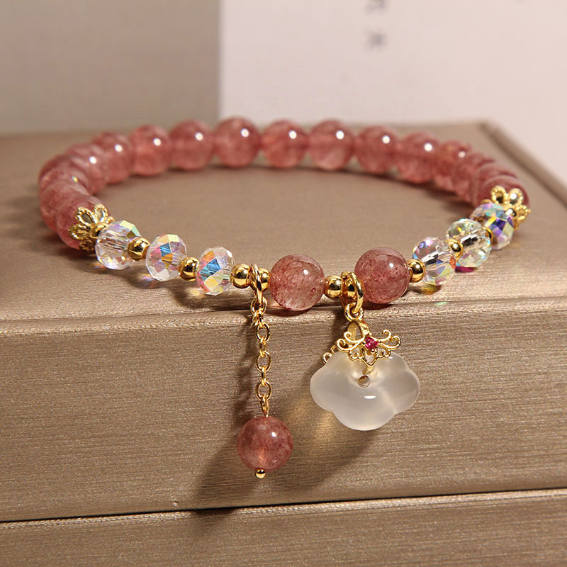 Natural strawberry crystal bracelet, a rare and light luxury white agate cloud pendant bracelet for girls on Instagram. A gift for a student's best friend Specification image