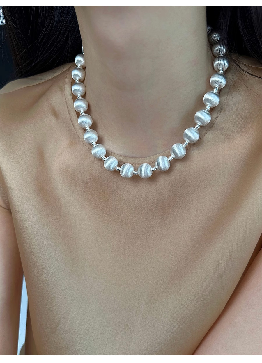 拉丝圆球银色猫眼项链女秋冬百搭高级感轻奢锁骨链小众毛衣链饰品详情5