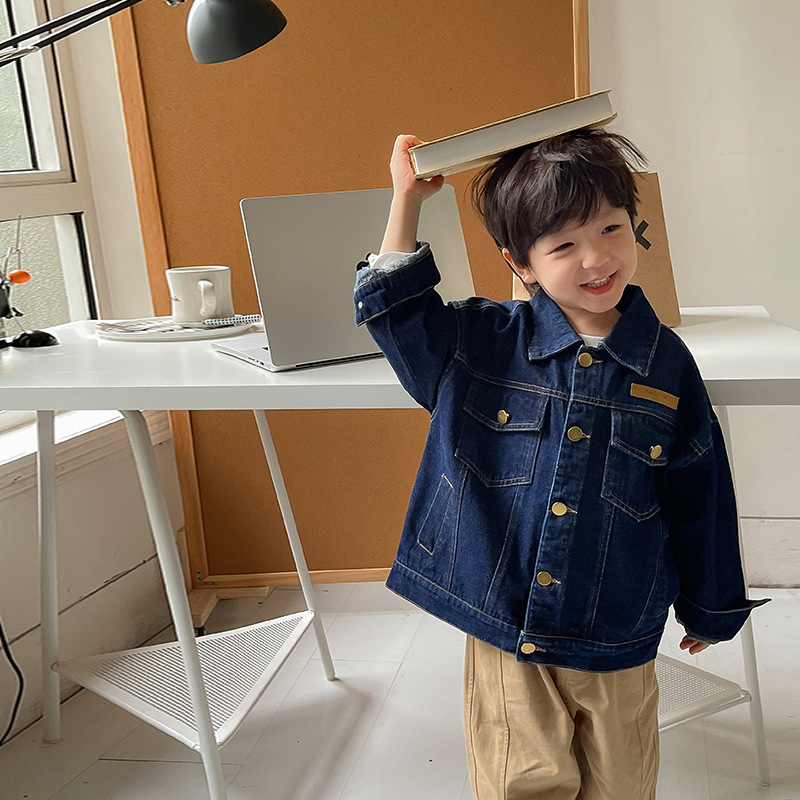 Children's Coat 2023 Cool Spring New Boys And Girls Korean Denim Coat Baby Foreign Style Short Top Tide Application Scenario