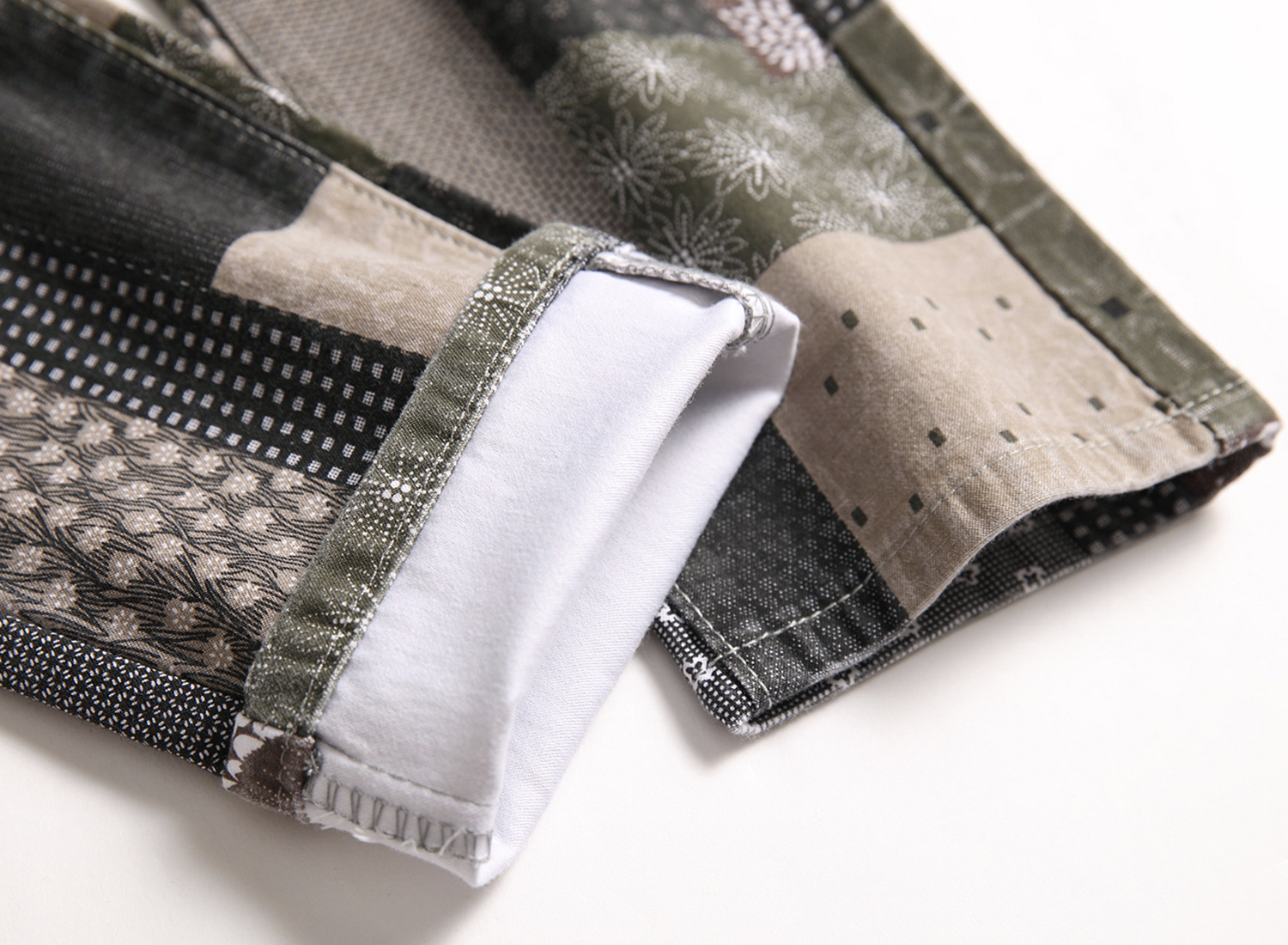 Original European and American multi-color, personalized and fashionable printed patchwork checkered stretch small straight-leg street trend jeans Item Picture