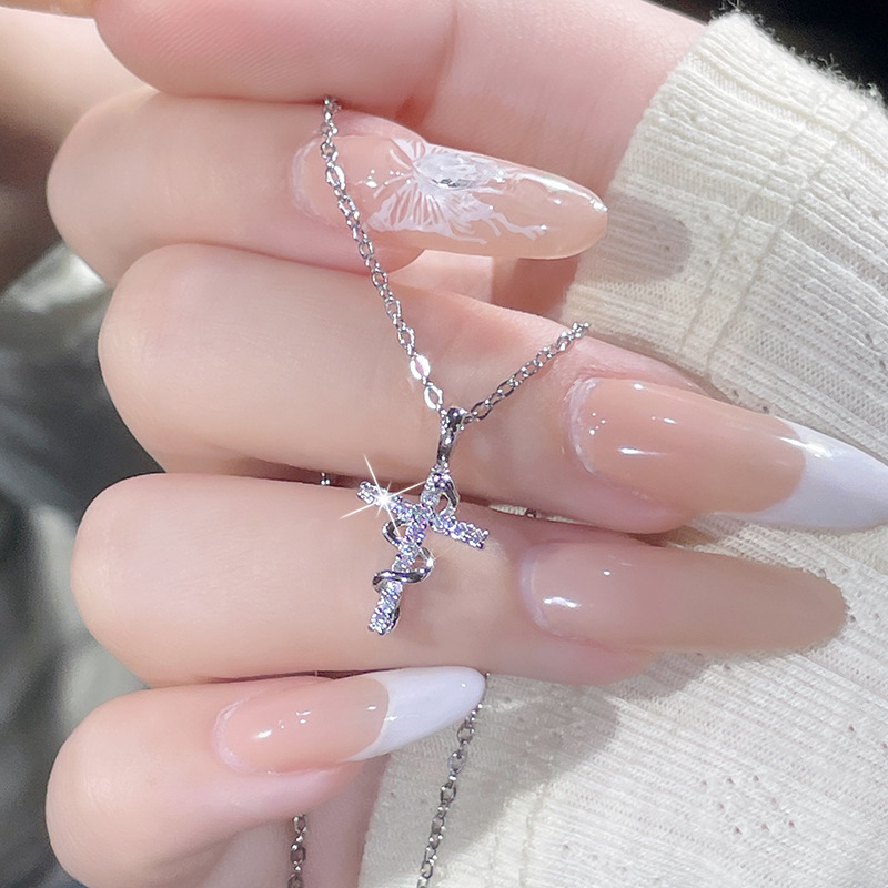 Original design of Chinese trend zodiac snake series Guardian spirit Snake necklace, simple and elegant for women, stainless steel collarbone chain for the zodiac year of the snake details Picture