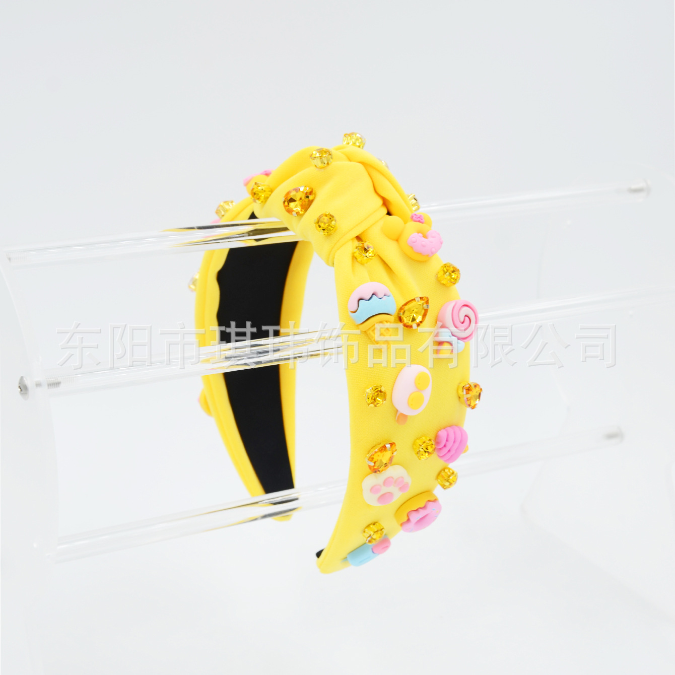 Qiwei Accessories' exclusive summer new collection features bright diamond-encrusted, sticky ice cream, doughnuts, lollipops and other accessories to tie fashionable hair bands for women Specification image