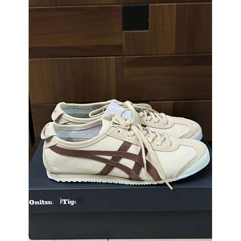 女式休闲单鞋实物图