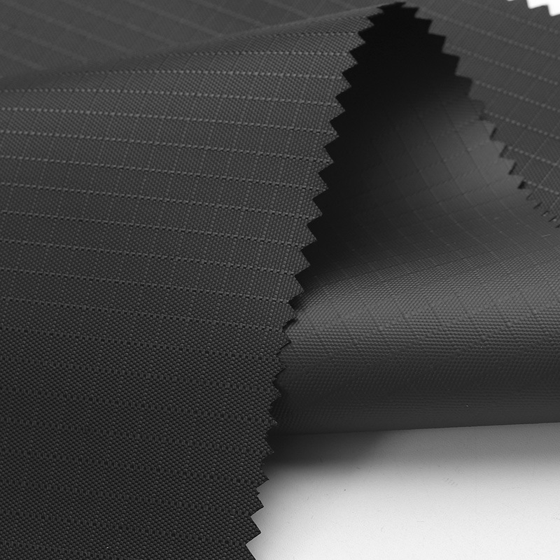 0.33 Thickness Leather Film Bag Fabric Factory Wholesale 420D Polyester 5 Points Leather Film Polyester Bag Fabric details Picture