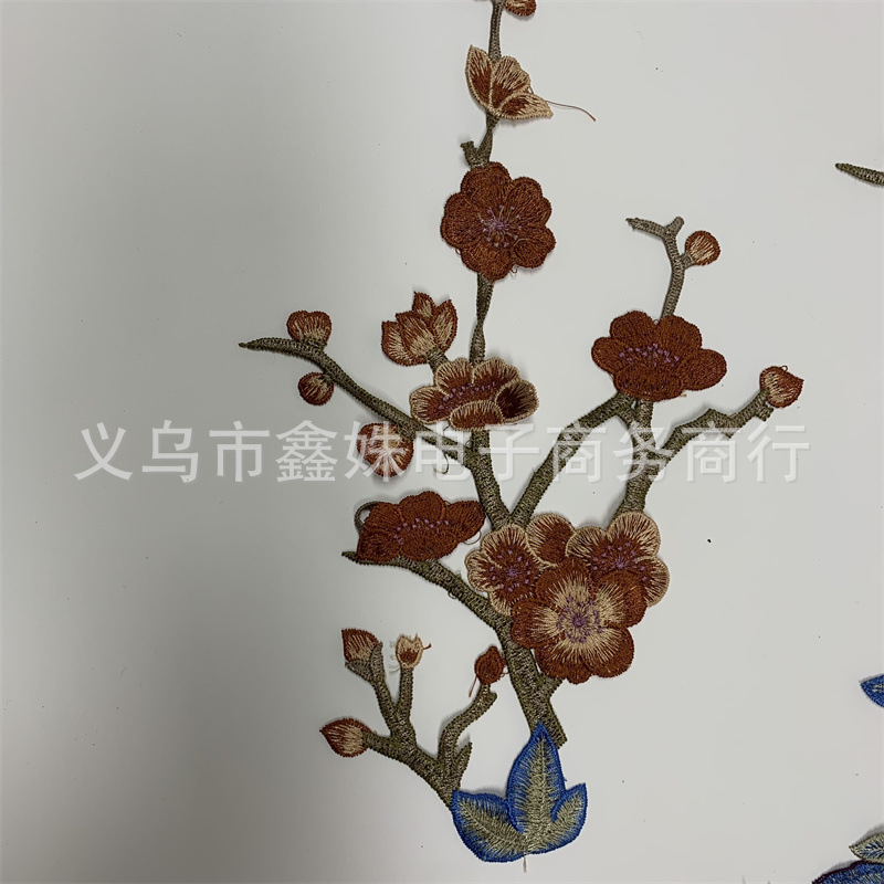 Chinese-style floral embroidery large cheongsam and Hanfu embroidered stickers decorative clothing accessories Application Scenario