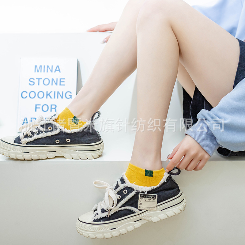 运动、休闲棉袜实物图