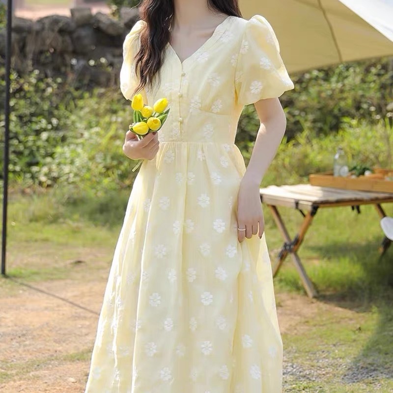 Tea break French niche design, gentle and fresh, sweet first love, American collar, puffed sleeves, green floral print dress
