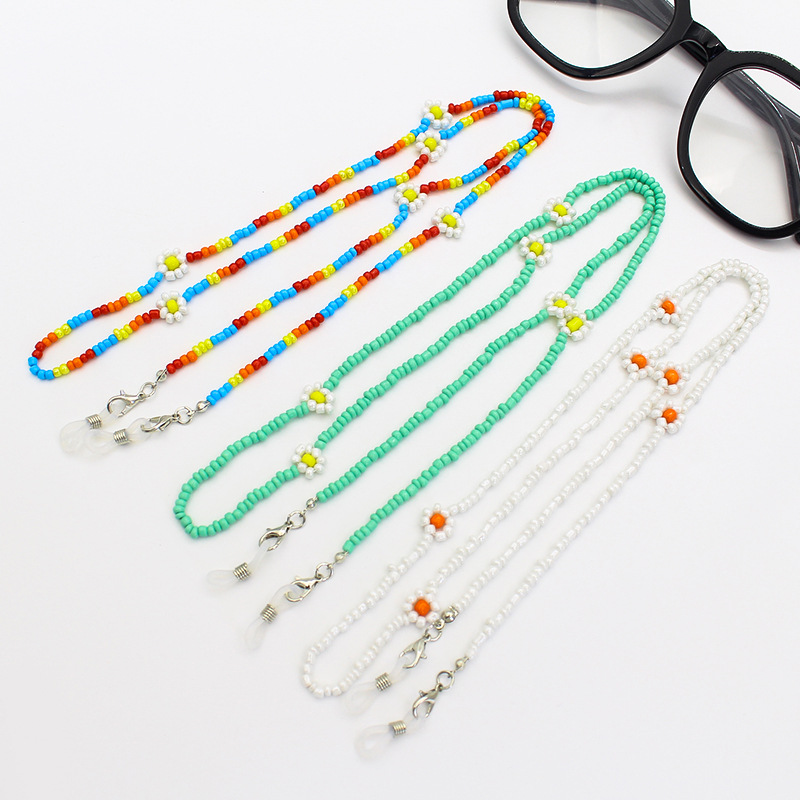 New Korean-style eyewear lanyards, ins colorful rice beads, flower eyewear chains, a niche anti-slip accessory for women details Picture
