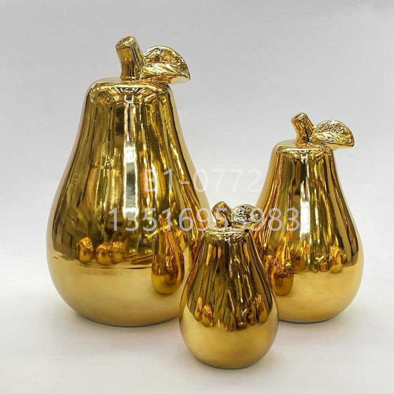 Pear-shaped golden ceramic ornaments, creative living room interior decoration ornaments, European-style fruit handicrafts, golden castle vases