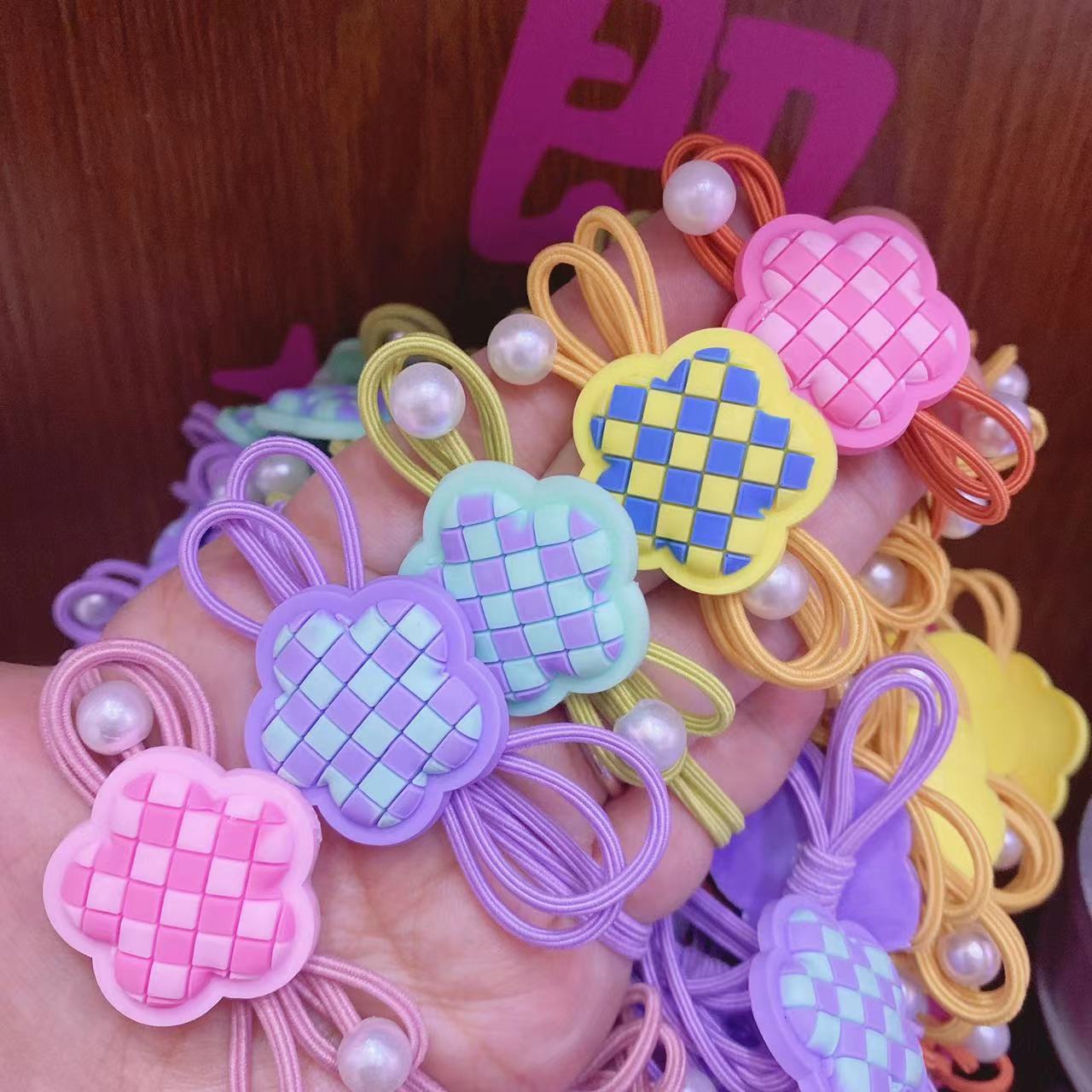 【 No. 7 Hair Tie 】 Rubber plum blossom 100 per bundle, 1 yuan, 2 yuan, children's cute hair accessory, flower rubber band, 3 strands, 1 yuan, accessory wholesale supply