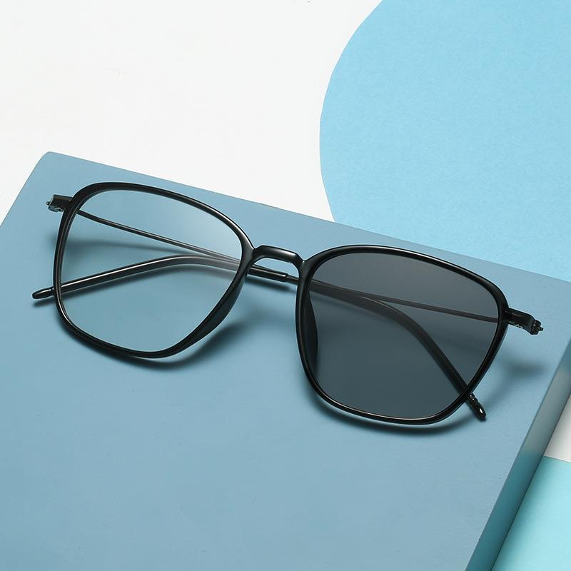 2022新款金属TR方形眼镜框复古潮流男防蓝光变色眼镜素颜近视眼镜图