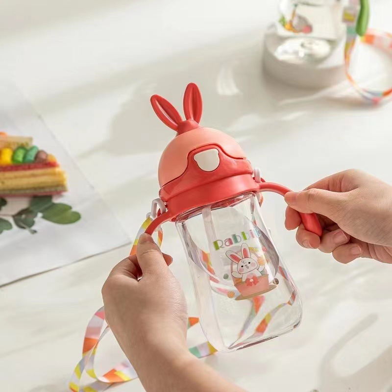 Children's Plastic Water Cup Rabbit Ears Straw Cup Carrier Suction Nozzle Dual-Purpose Cup Portable Baby Water Cup Bounce Out Application Scenario