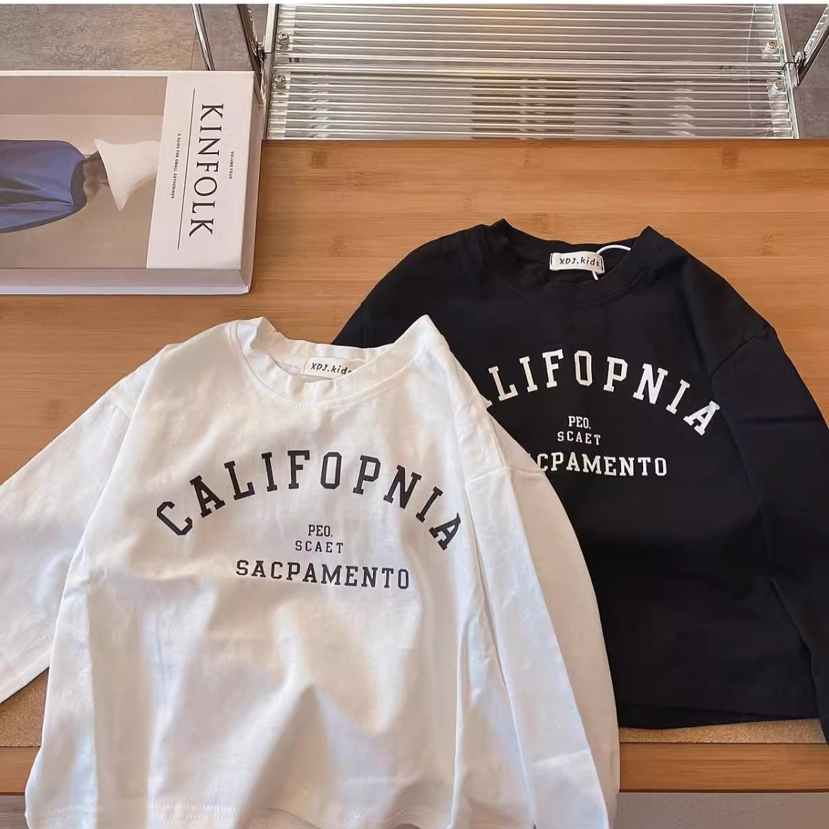 2025 Pure cotton children's long-sleeved T-shirt Spring and Autumn top, Korean letter printed boys' and girls' street baby base layer Application Scenario