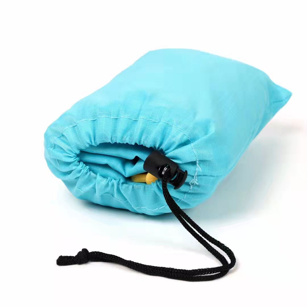 New Beach Mat Outdoor Ultra Light Waterproof Mat Waterproof Camping Picnic Mat Pocket Portable Sand Polyester Beach Mat Item Picture