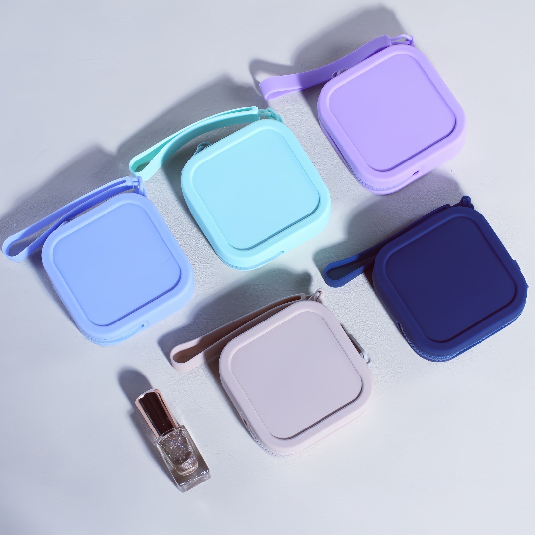 硅胶硬币零钱包小方包耳机银行卡钥匙简约收纳包化妆小包现货批发