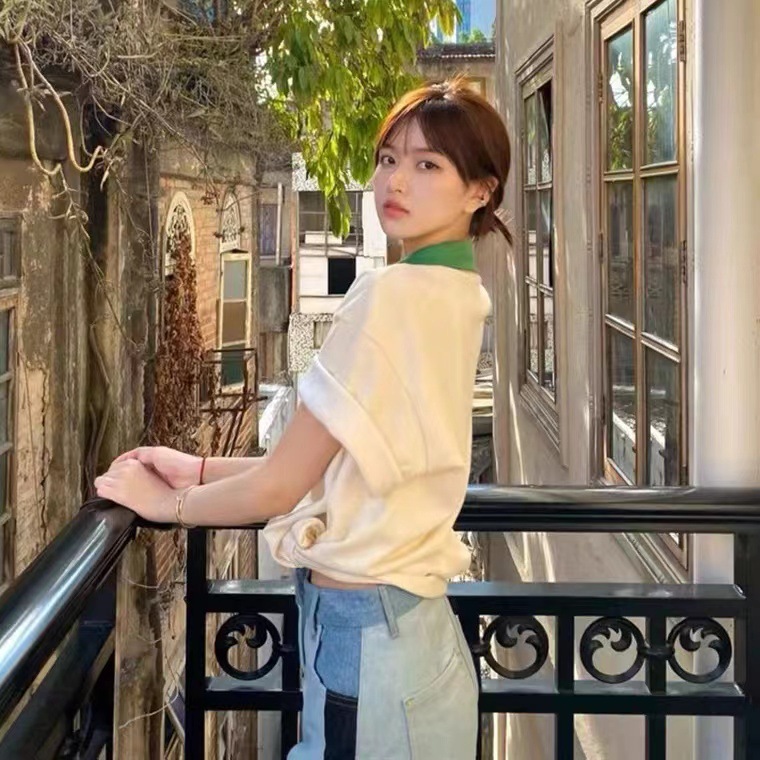 Straight-shoulder pure cotton short-sleeved T-shirt for women with POLO collar and half-sleeve design, a unique and loose Japanese retro style clothing for women on Instagram details Picture