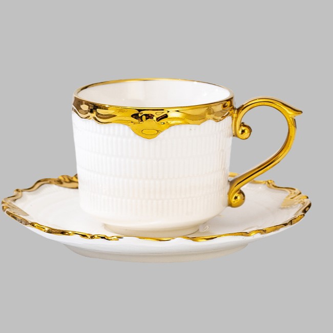 Light luxury ceramic tableware. Wholesale of high-end gold-edge electroplated gold plates for set dinner plates Application Scenario