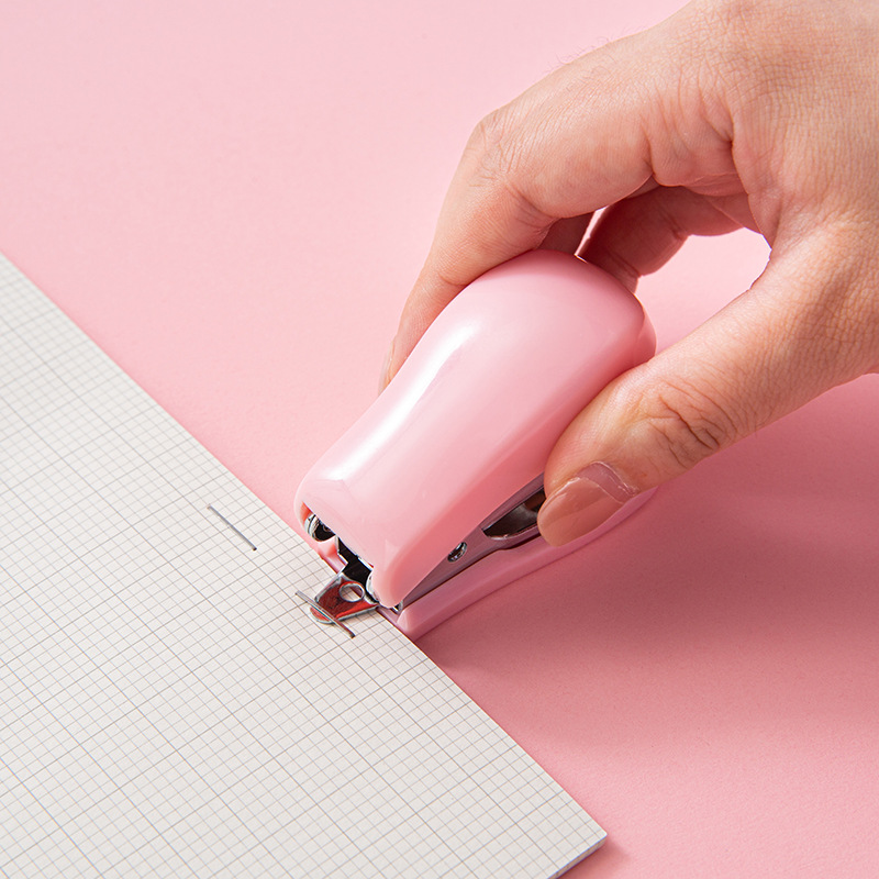 Macaron Se Mi You Stapler Set, small 12-size stapler, stapler needle combination, portable office binding machine Specification image