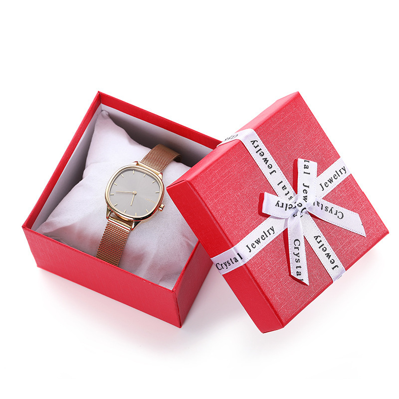 Valentine's Day jewelry packaging box, bow, fresh and simple accessory box, earrings, necklace, bracelet, top and bottom cover gift box Application Scenario