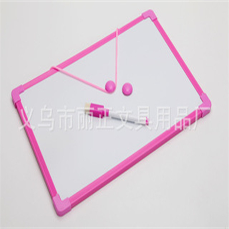 The manufacturer supplies plastic magnetic small whiteboards, hanging cartoon note-taking writing boards, children's early education drawing boards and message boards details Picture