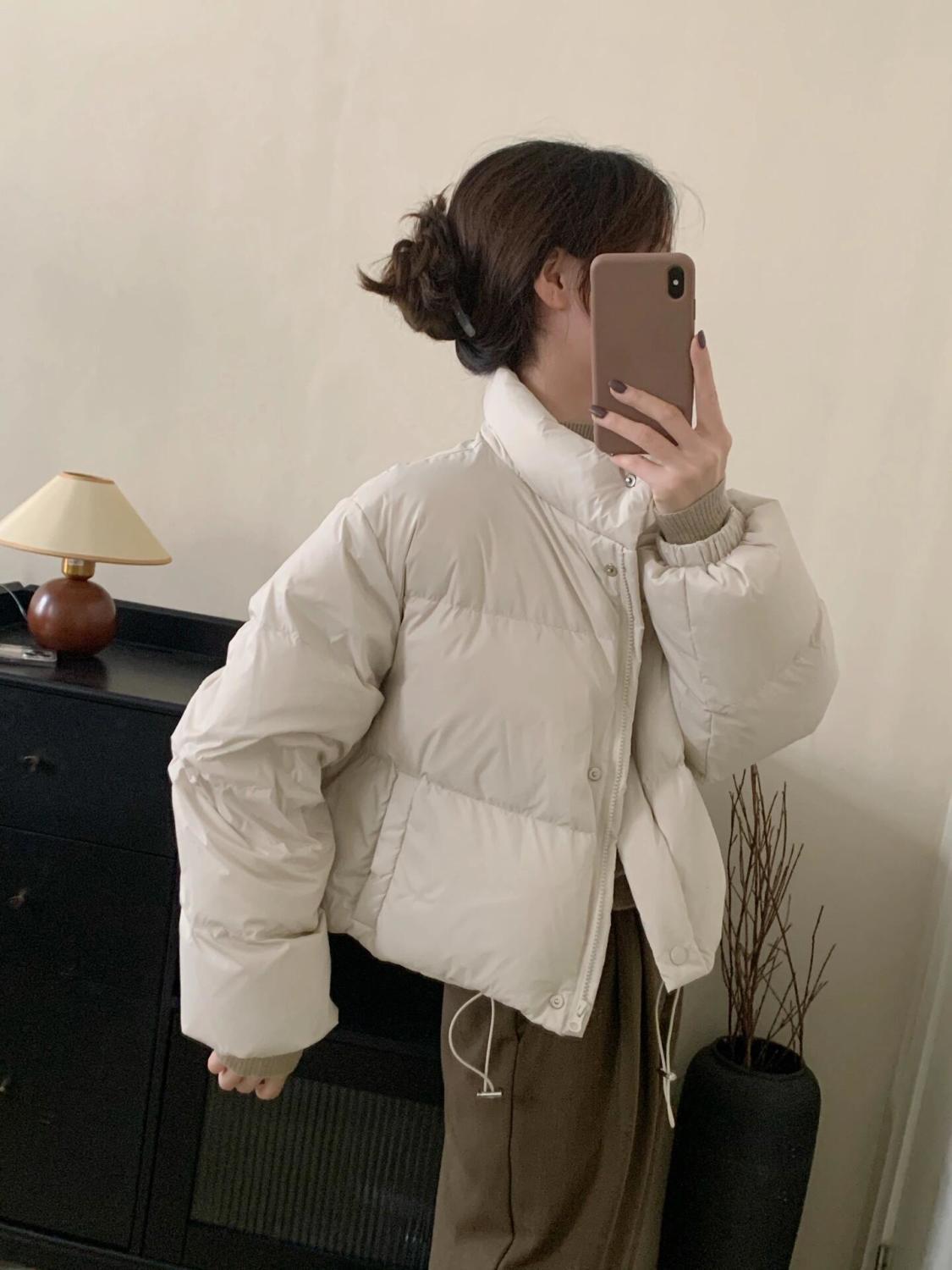 In the winter of 2025, the Korean version of the new down jacket for women features a short stand-up collar, loose and thick white duck down coat for petite women pic 19