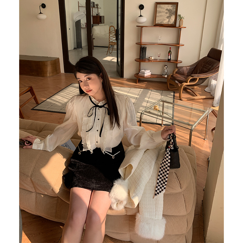 女式衬衫实物图
